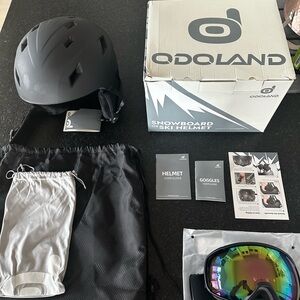 dolan Matte Black Snowboard Helmet with Rainbow-Mirror Goggles